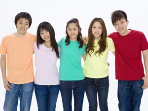 六本木の夜を満喫！ヒゲゴリラで体験できる安全・安心のアミューズメントポーカー