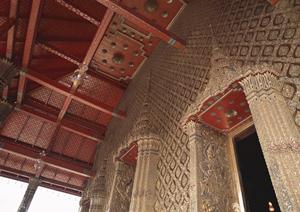 湘南のサーフスクールでサーフィン学ぶ